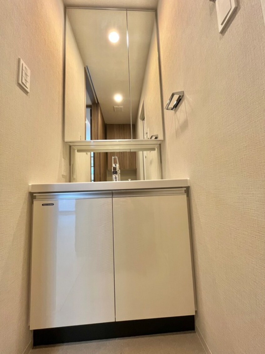 洗面 ﾜﾝﾙｰﾌﾚｼﾞﾃﾞﾝｽ板橋大山