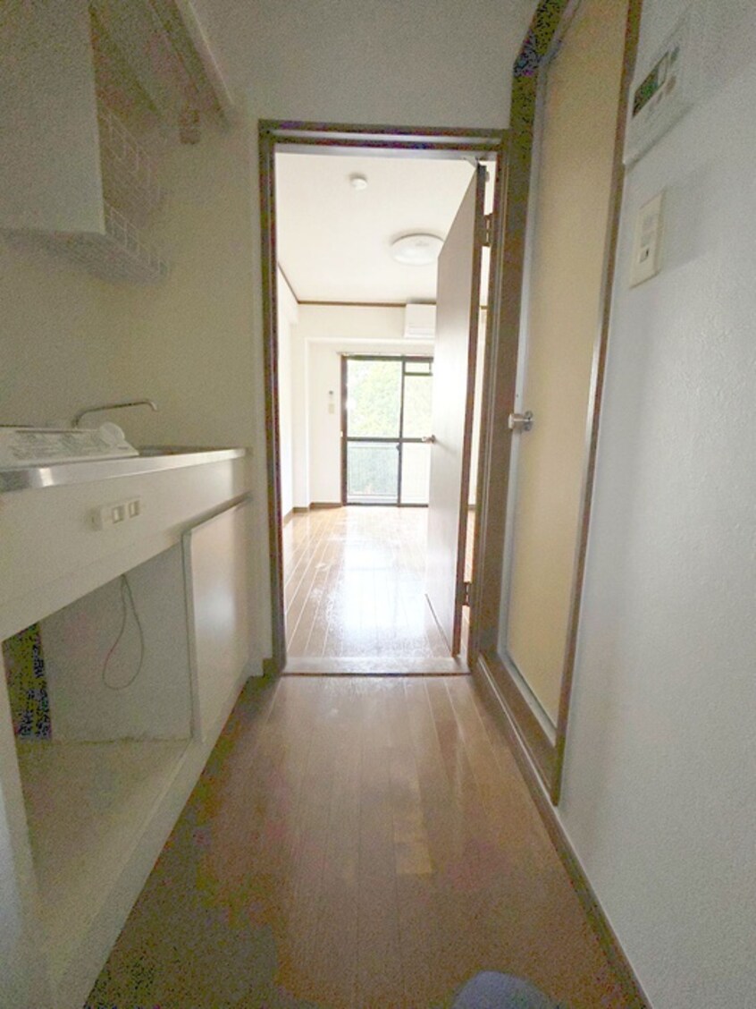 廊下 山京マンション