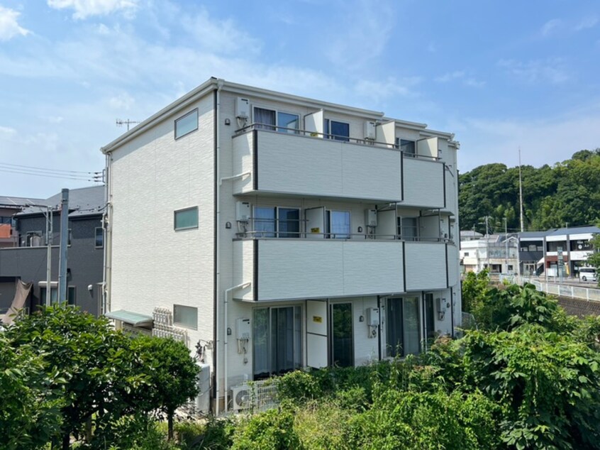 外観写真 ルピナス