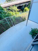 室内からの展望 ルピナス