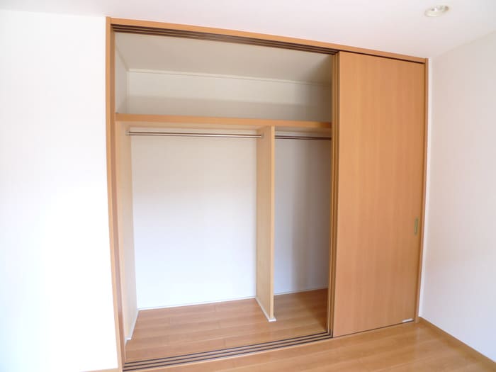 収納 ステップステ－ジ