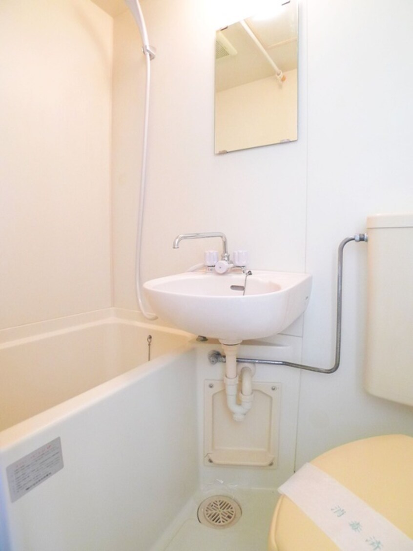 バス／シャワールーム等 オリエンタル市川