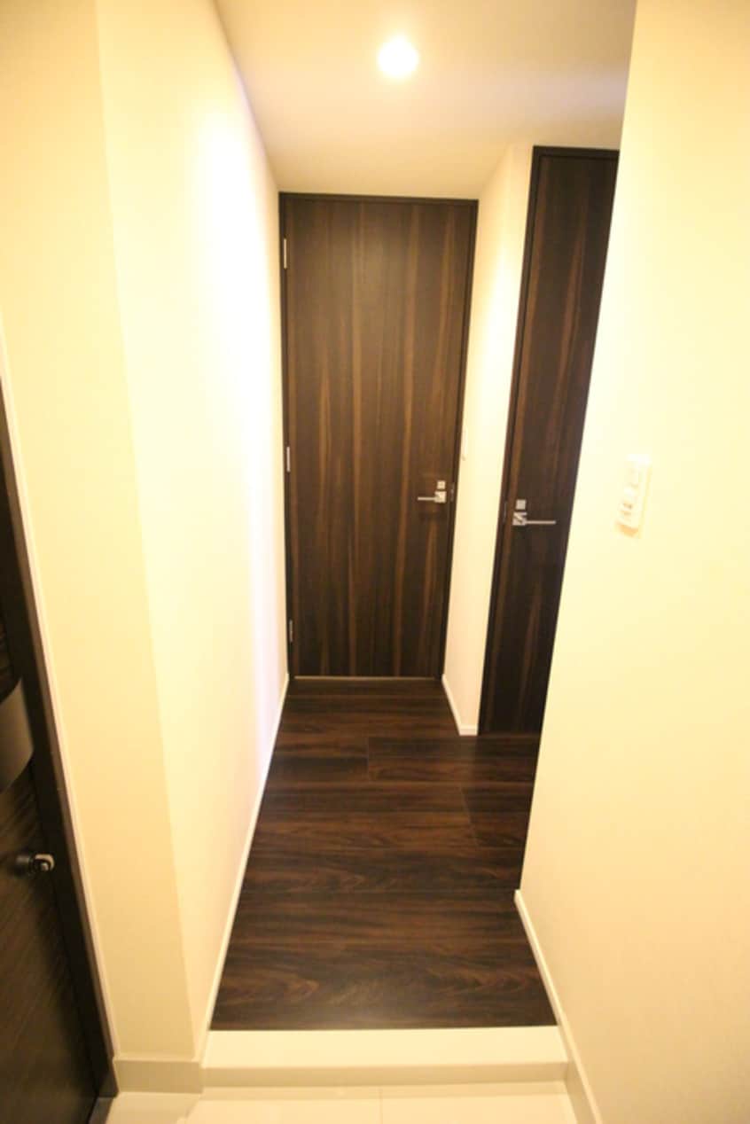 廊下 レクシード両国駅前