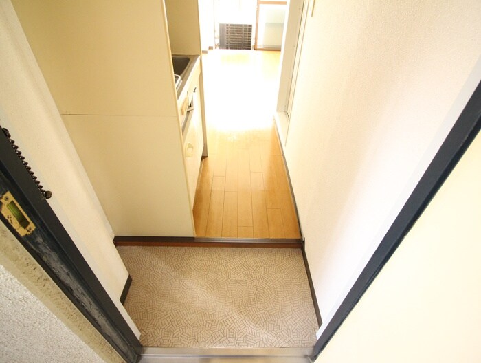 玄関 ルミネ東中神