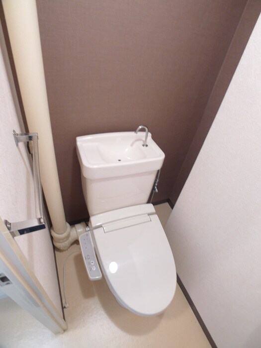 トイレ シェモワード稲毛