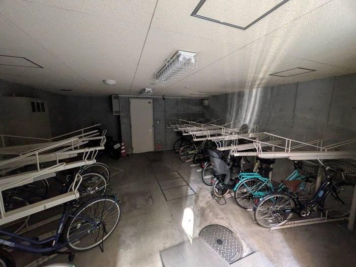 駐輪場 エステムプラザ日本橋（603）