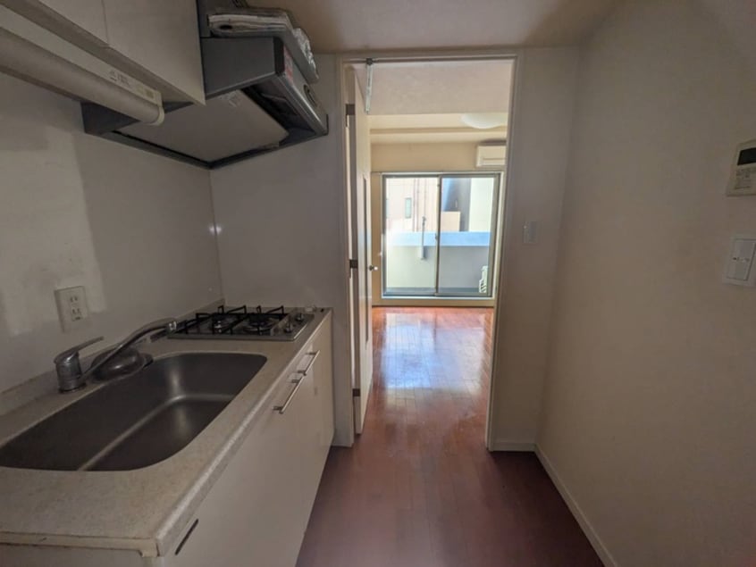 キッチン エステムプラザ日本橋（603）