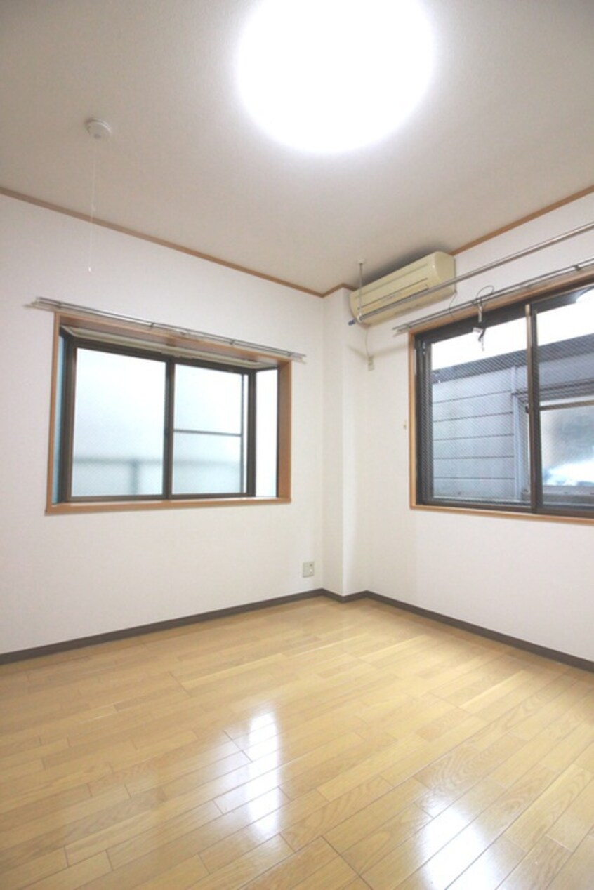 居室 イスタナ・リアⅠ