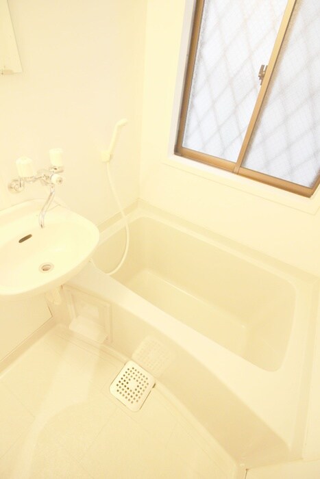 バス／シャワールーム等 イスタナ・リアⅠ