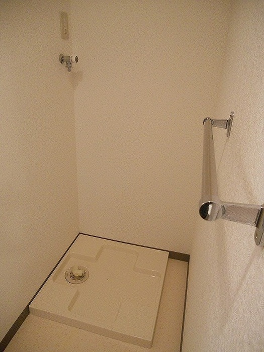 洗濯機置場 Ｗｅａｌｔｈｙ長谷