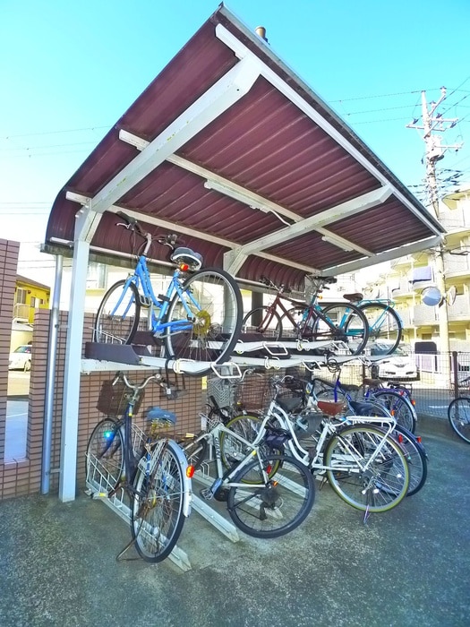 駐輪場 シャンクレール南流山