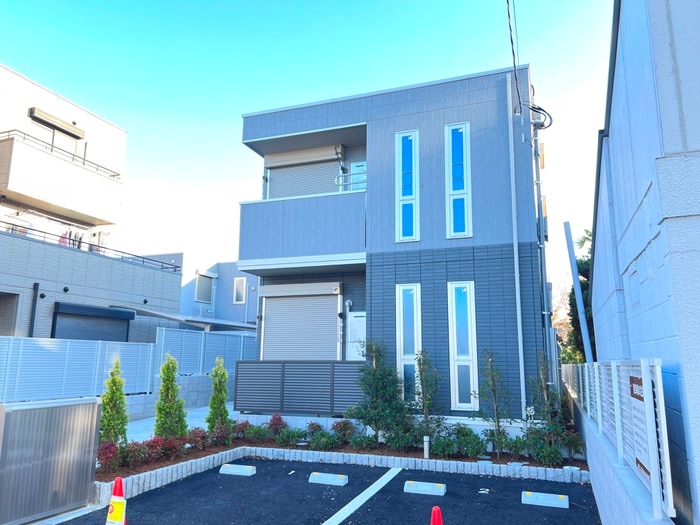 外観写真 セレナ