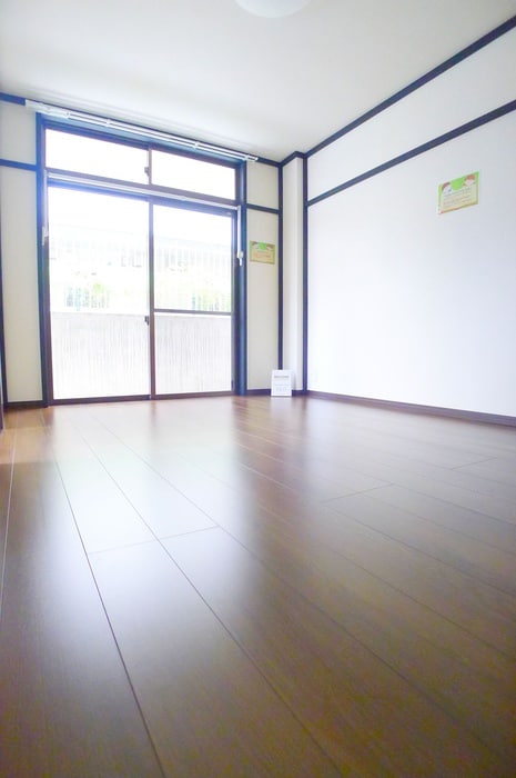 居室 サンエイトマンション