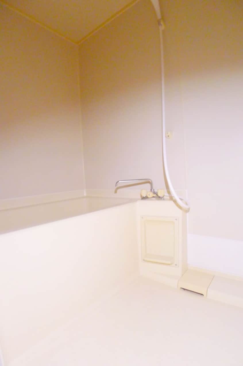 バス／シャワールーム等 サンエイトマンション