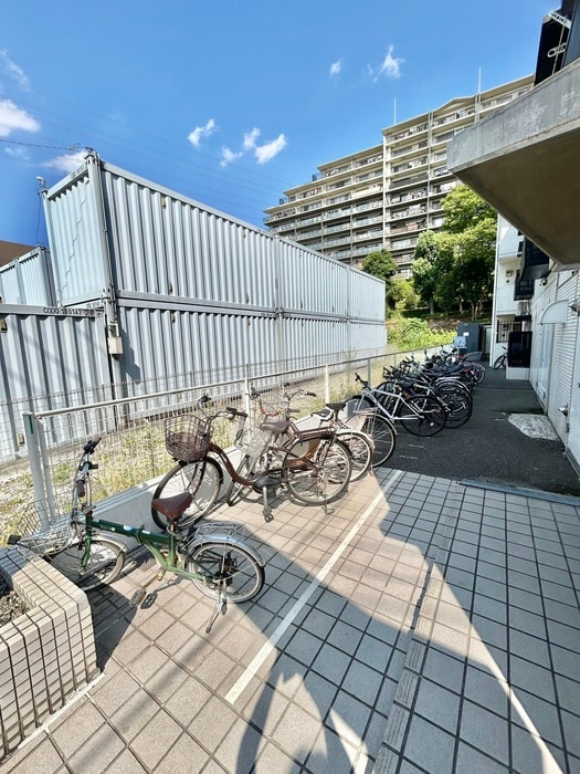 駐輪場 ＳＥＶＥＮ　ＨＩＬＬＳ
