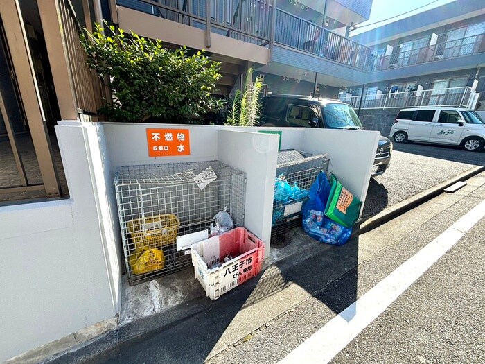 建物設備 アドニス・イ－スト