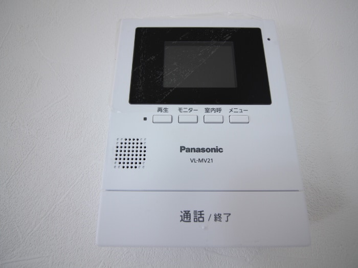 内観写真 アドニス・イ－スト