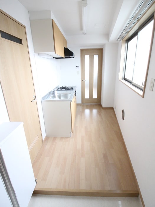 玄関 ユニバ－サルスクエア上十条