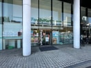 ファミリーマート 南麻布三丁目店(コンビニ)まで110m Chat Lapin 南麻布