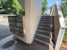 エントランス部分 スカ－ラもえぎ野