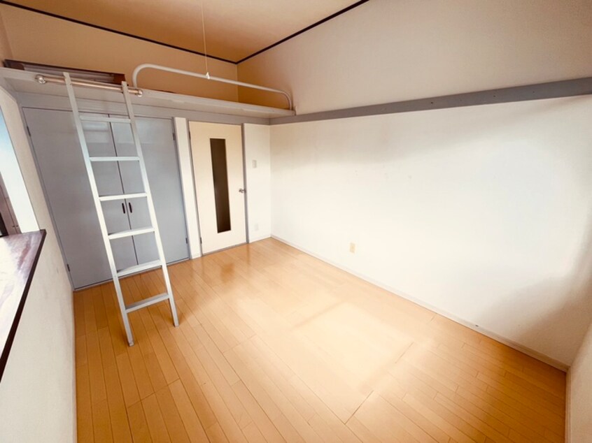 居室 フローラ大泉