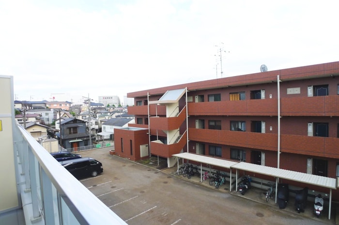 室内からの展望 パープルヒルⅡ