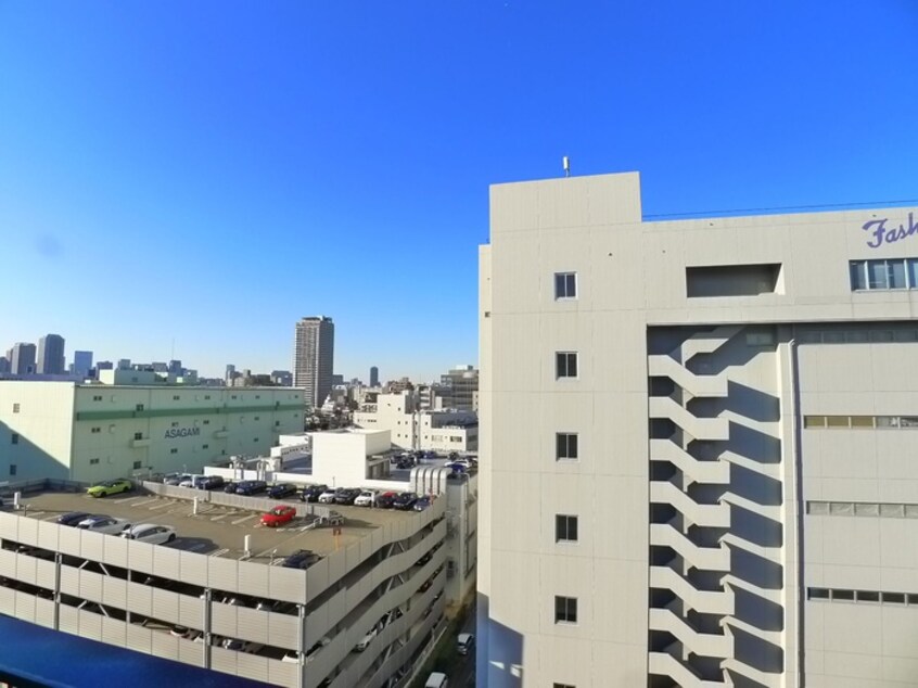 室内からの展望 WORVE東京木場
