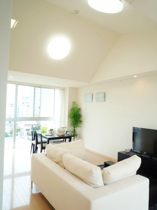 居室 エスティメゾン白金台