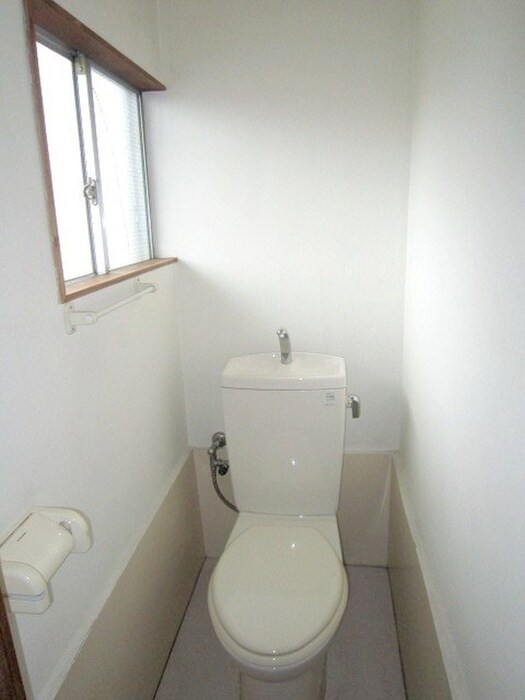トイレ 第五寿荘