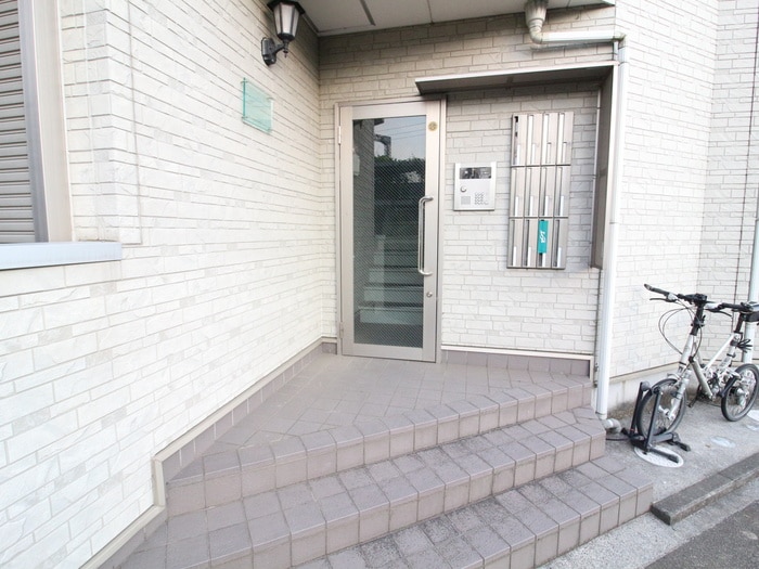 エントランス部分 Ｃａｍｐａｎｅｌｌａ海老名