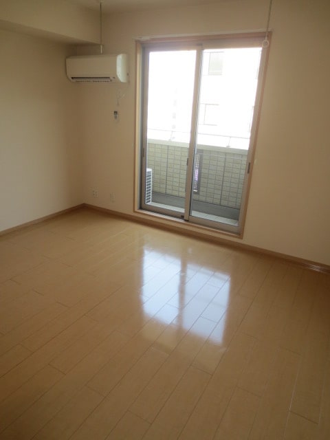 居室 グランフィ－ルドⅢ