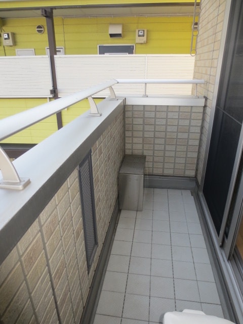 ベランダ・バルコニー グランフィ－ルドⅢ