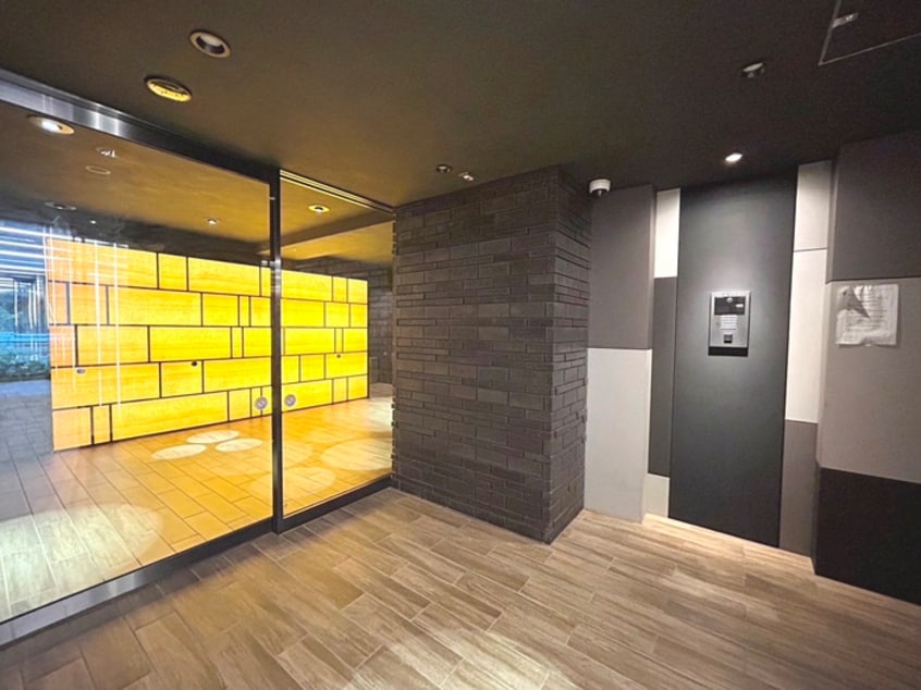 エントランス部分 ＧＲＡＮ　ＰＡＳＥＯ明大前