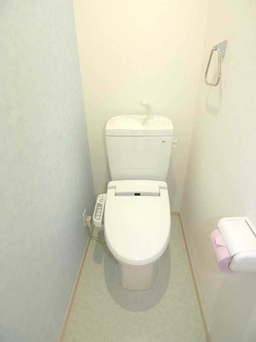 トイレ メゾンウエスト