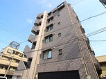 アルベール大門