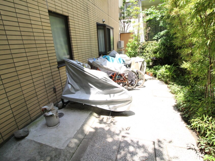 駐輪場 アドレー渋谷本町アネックス