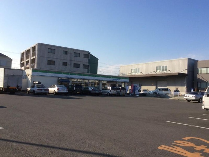 東大和青梅街道店(コンビニ)まで339m プチメゾン・サンフィ－ルド