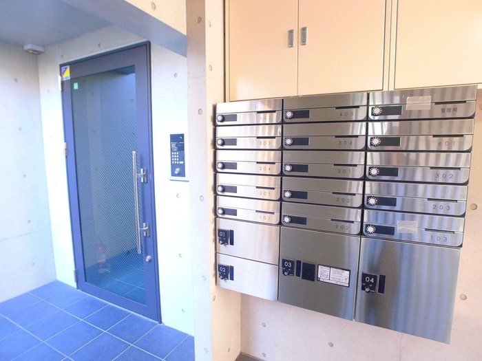 エントランス部分 COCOFLAT田端Ⅱ