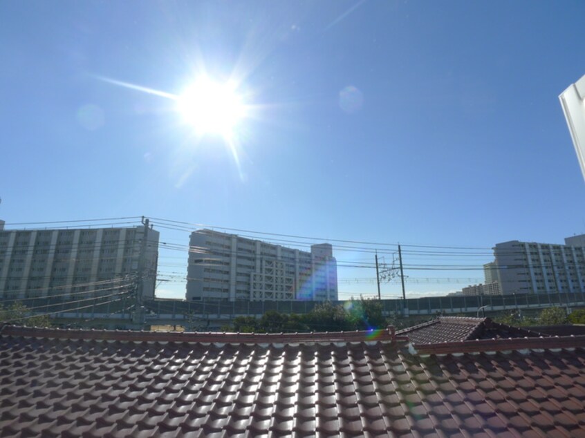 玄関 アットリラ稲毛海岸A