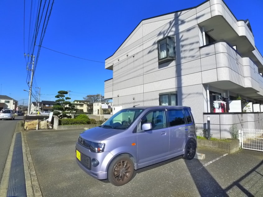 駐車場 リリ－ベル