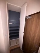 靴箱 LUNA PIENA北里