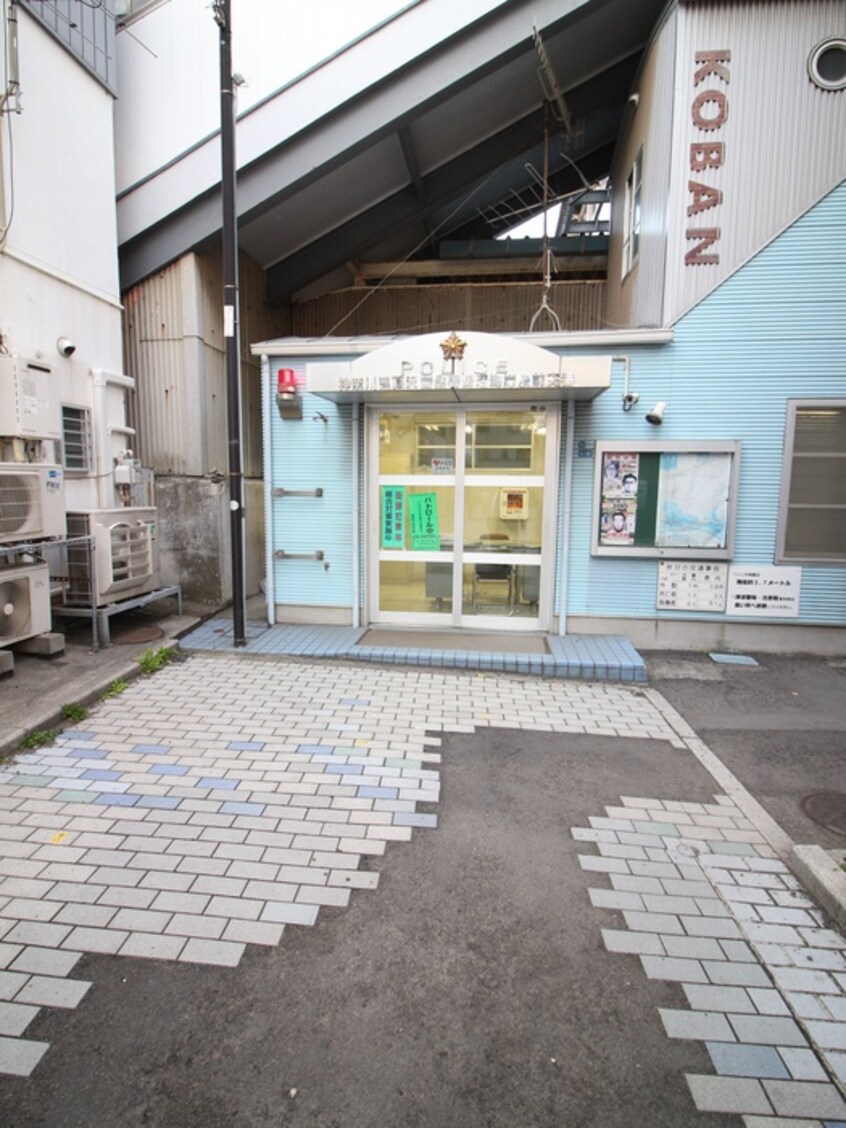 鵠沼海岸駅前交番(警察署/交番)まで600m BRANCHE