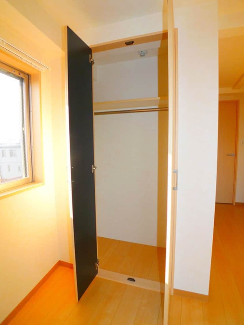 収納 プロヴァンス本町