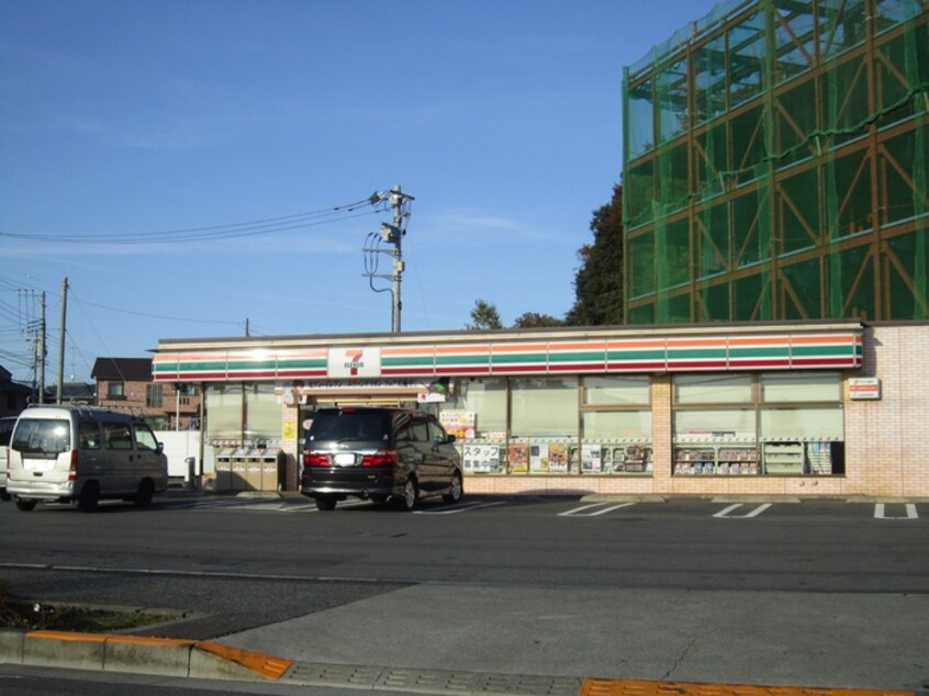 セブンイレブン 町田小山町店(コンビニ)まで191m ファミネスⅤ