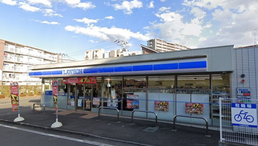 ローソン上鶴間五丁目店(コンビニ)まで79m カインドネス町田Ⅱ