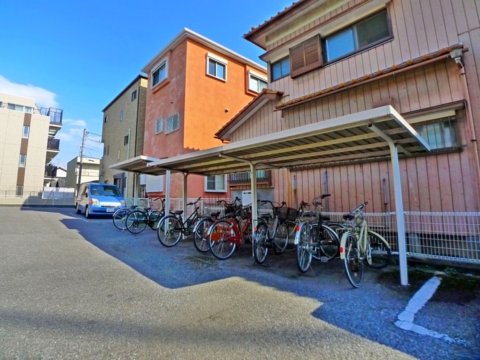 駐輪場 ボナ－ル滝沢Ａ棟