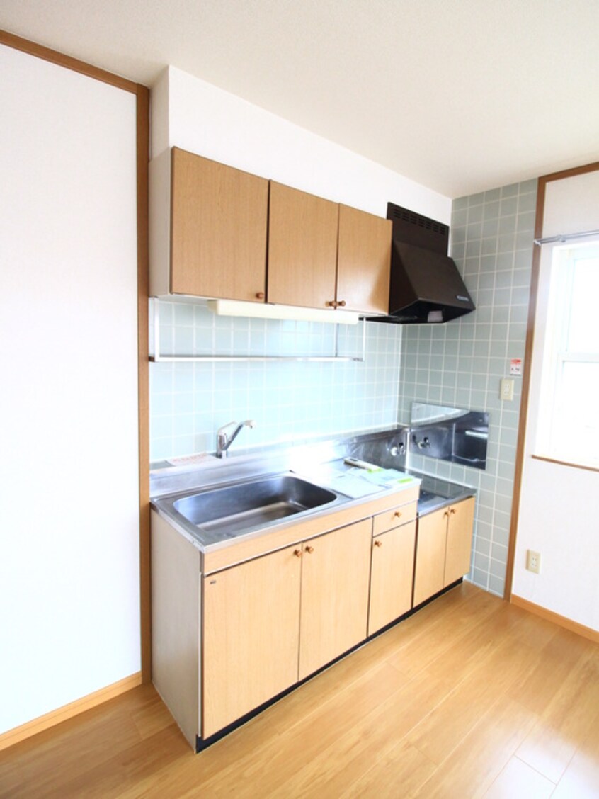 キッチン フォレスト　ツルマキ