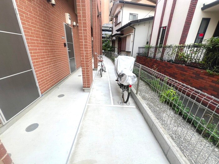 駐輪場 セレスト横浜戸塚