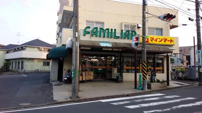 ファミリア(スーパー)まで126m ベルアネックス