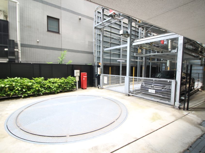 駐車場 パ－クアクシス横浜反町公園